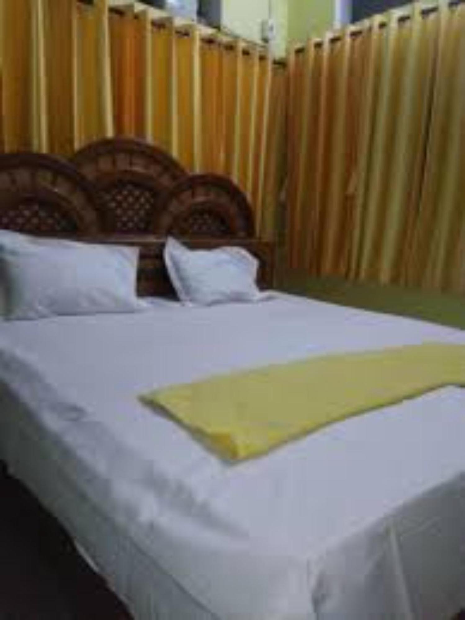 Hotel Swastik Guest House Varanasi - Perfect Location And Comfortable Room Exterior photo